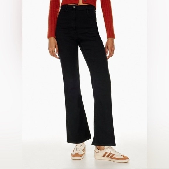 Aritzia Wilfred Free Two Step Flared Pants High Waisted Jeans Black Minimal Sz 4 - Picture 1 of 10